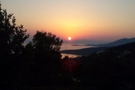 Casa 2 camere, con giardino