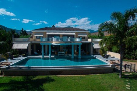 Villa de luxe 5 chambres, avec piscine