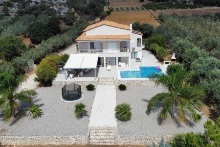 Villa 5 camere, con piscina