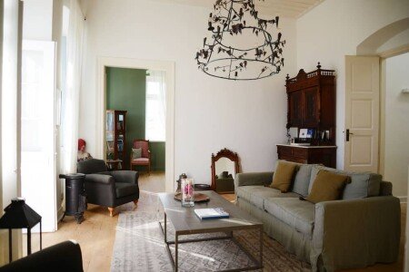 Maison tout confort, 5 chambres, avec salle de sport