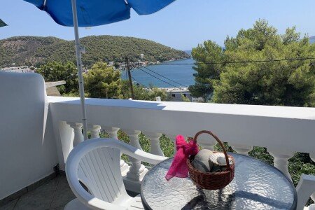 House 3 bedrooms, with garden