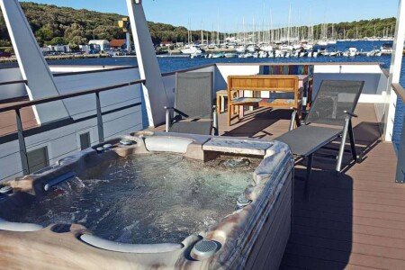 Barca 2 camere, con idromassaggio