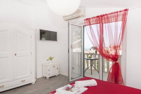 Wohnung 1 Schlafzimmer, mit Klimaanlage