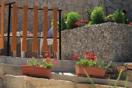 Appartamento 2 camere, con giardino