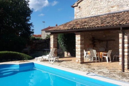 Bed and breakfast 2 camere, con piscina