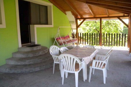 Wohnung 3 Schlafzimmer, mit Garten