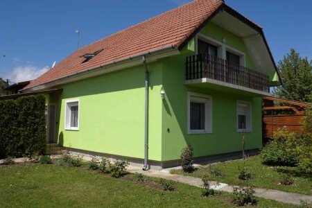Wohnung 3 Schlafzimmer, mit Garten