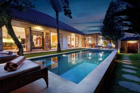 Villa 4 bedrooms, with pool