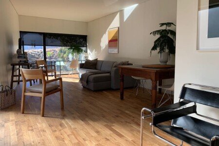 @todoptHouse 4 guests, @todoptwith jacuzzi