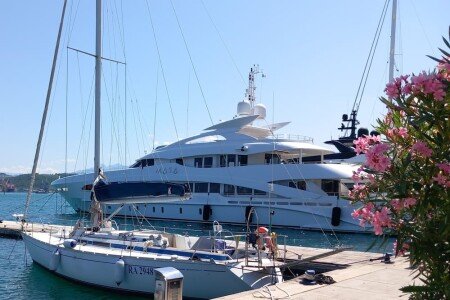 Boat 3 bedrooms, with parking