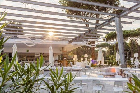 Camping / Mobil Home 2 chambres, avec piscine