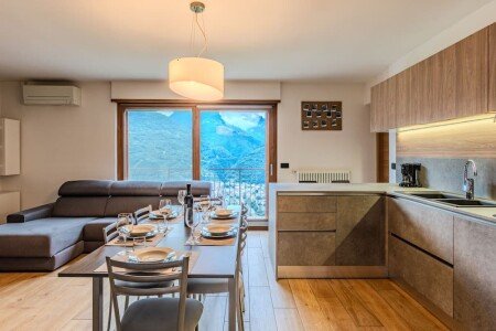 Appartamento 3 camere, con giardino