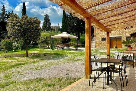 Bed and breakfast 2 camere, con giardino