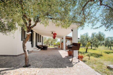 Villa 3 camere, con idromassaggio