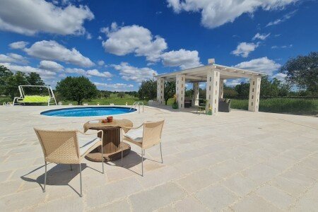 Villa 3 camere, con piscina