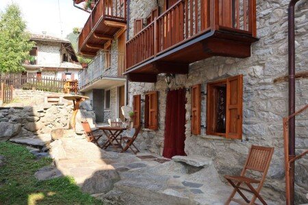 Casa 6 camere, con caminetto