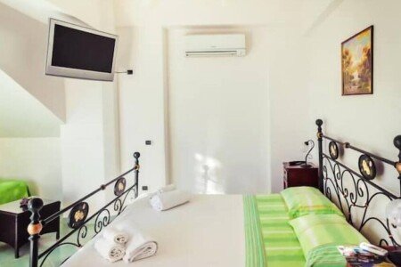 Bed and breakfast 1 camera, con piscina