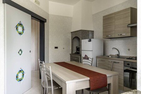 Villa 3 camere, con giardino