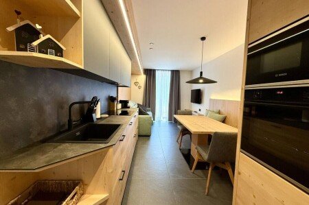 Appartamento 1 camera, con giardino