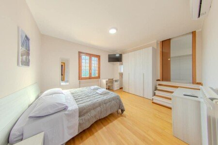 Appartamento 1 camera, con giardino