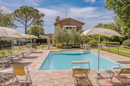 Villa 9 camere, con piscina