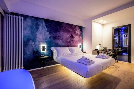 Bed and breakfast 1 bedroom, with jacuzzi