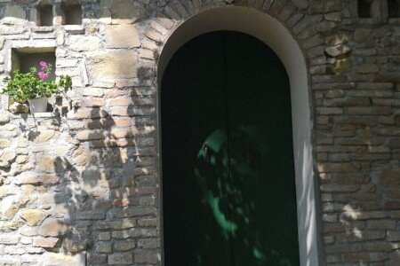 Bed and breakfast 3 camere, con piscina