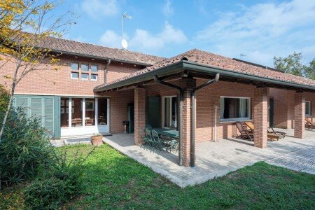 Casa 4 camere, con giardino