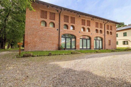 Casa 3 camere, con giardino