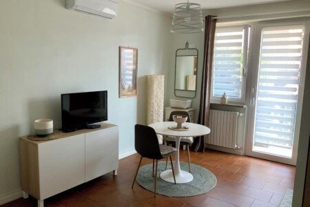 Appartamento 1 camera, con giardino