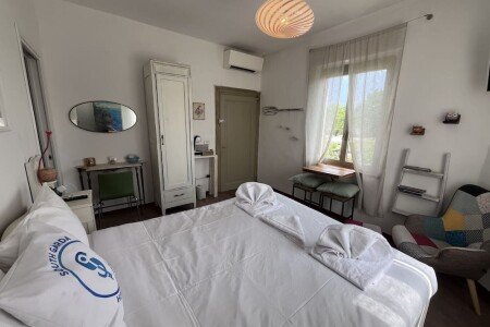 Bed and breakfast 1 camera, con giardino
