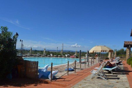 Bed and breakfast 2 camere, con piscina