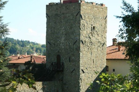 Castello 2 camere, con idromassaggio