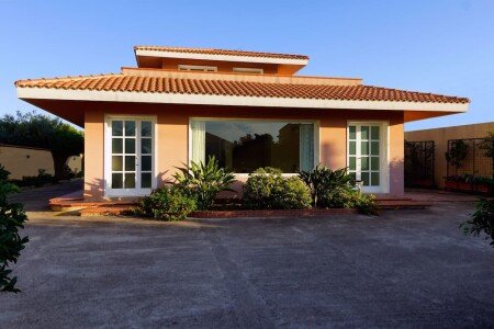 Villa 3 camere, con idromassaggio