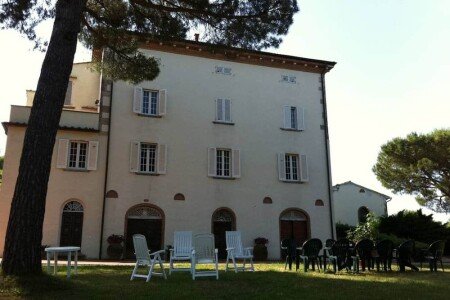 Villa 6 camere, con idromassaggio