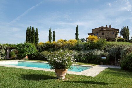 @todoptBed and breakfast 2 bedrooms, @todoptwith pool