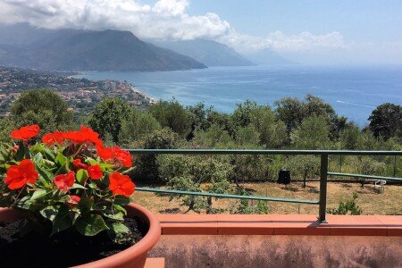 Casa 3 camere, con giardino