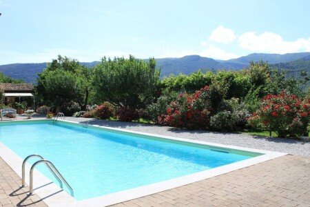 Villa 2 camere, con piscina