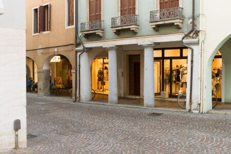 Appartamento 1 camera, con giardino