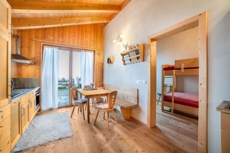 Appartamento 2 camere, con giardino