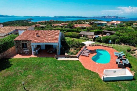 Villa 4 camere, con idromassaggio