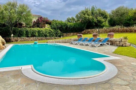 Villa 2 camere, con piscina