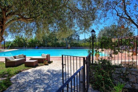 Villa 1 camera, con piscina