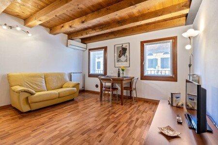 Appartamento 1 camera, con aria condizionata