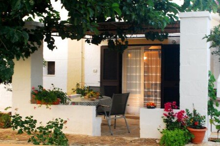 Casa 2 camere, con giardino