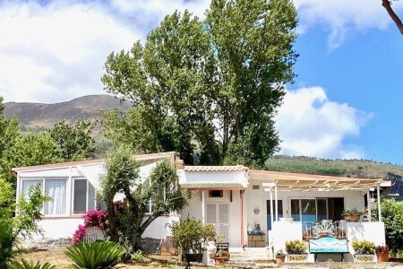 Casa 1 camera, con giardino