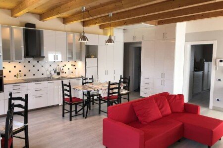 Appartamento 1 camera, con giardino