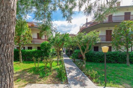 Appartamento 2 camere, con giardino