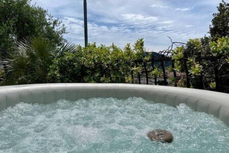 Bed and breakfast 2 camere, con piscina