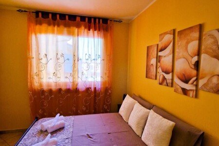 Appartamento 1 camera, con giardino